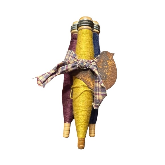 Vtg Wooden Textile Spools Set of 3 Primitive Country Décor Wrapped Rustic Bird - Picture 2 of 5